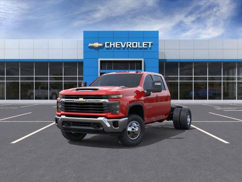 New 2026 Chevrolet Silverado 3500 LT w/ Convenience Package AWD/4WD image 8