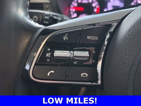 Used 2019 Kia Optima EX image 22