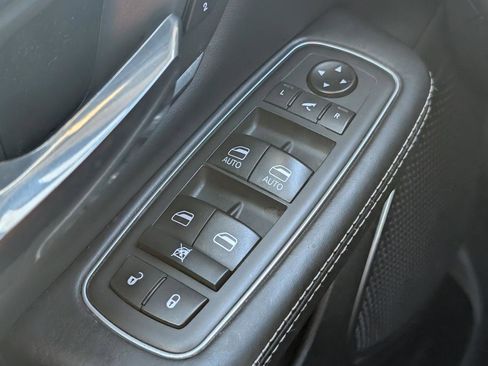 Used 2020 RAM 1500 Limited w/ Body Color Bumper Group AWD/4WD image 11