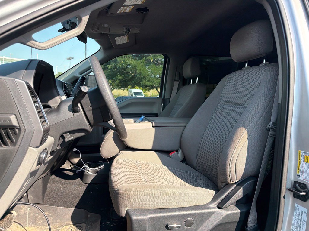 Used 2019 Ford F250 XLT w/ XLT Premium Package AWD/4WD image 6