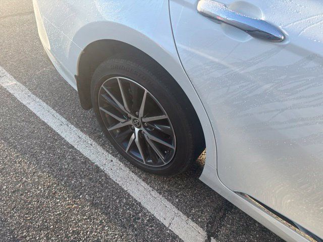 Used 2023 Toyota Camry XLE w/ Navigation Package FWD image 4