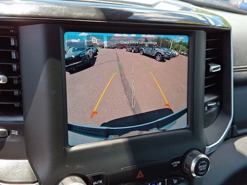 Used 2022 RAM 1500 Laramie w/ Sport Appearance Package AWD/4WD image 19