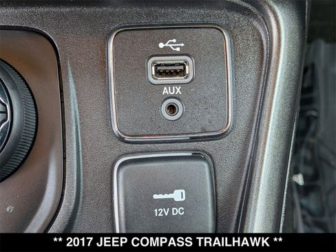 Used 2017 Jeep Compass Trailhawk w/ Navigation Group image 5