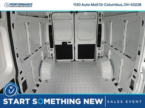 New 2025 RAM ProMaster 2500 w/ Quick Order Package 22G SLT image 11