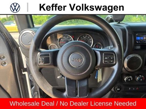 Used 2016 Jeep Wrangler Unlimited Sport AWD/4WD image 16