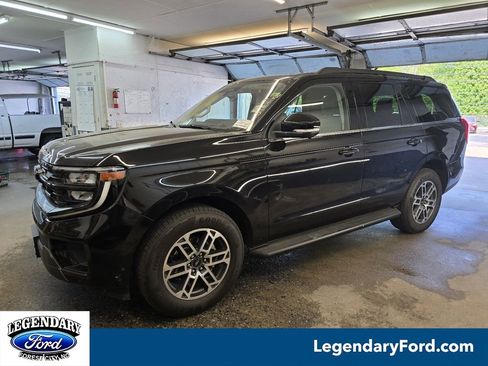Used 2025 Ford Expedition Active RWD image 1