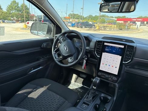 New 2025 Ford Ranger XLT w/ Equipment Group 301A High image 18