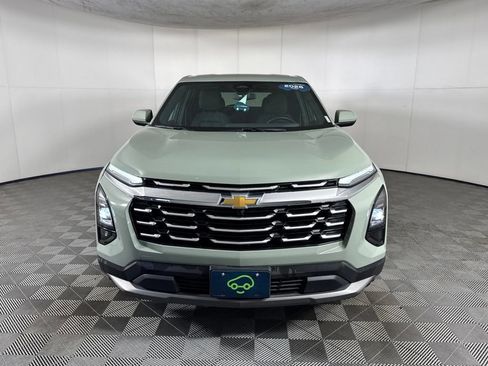 Certified 2026 Chevrolet Equinox LT AWD/4WD image 2