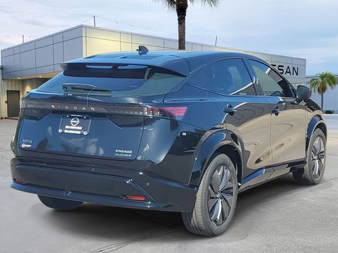 Used 2024 Nissan Ariya AWD image 6
