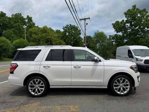 Used 2018 Ford Expedition Platinum AWD/4WD image 8