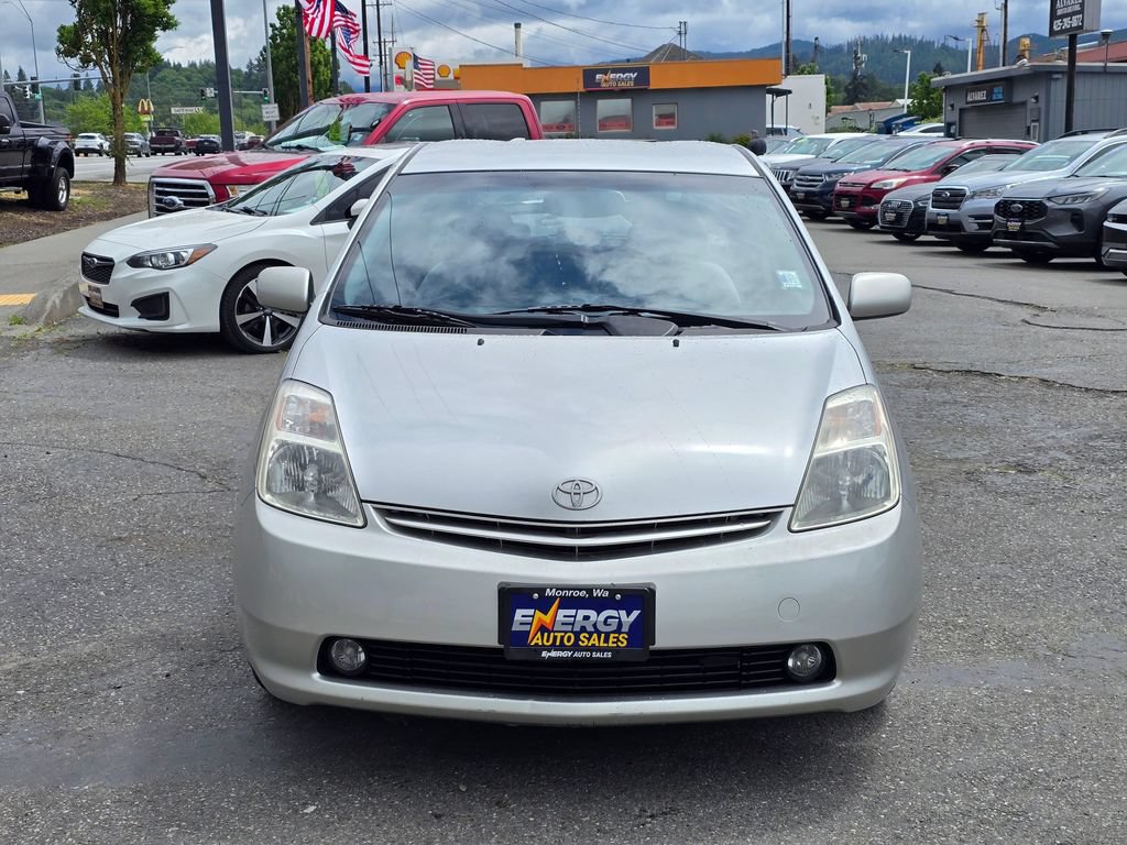 Used 2005 Toyota Prius w/ Pkg 6 FWD image 2
