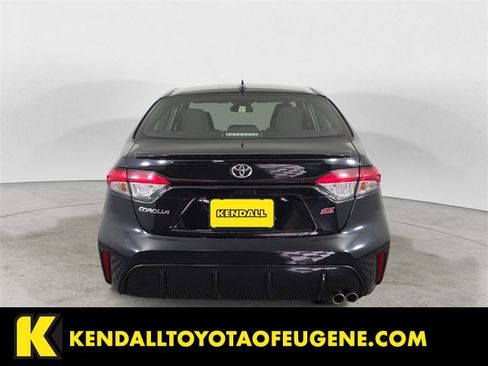 Certified 2024 Toyota Corolla SE image 4
