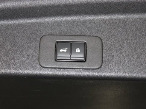 Used 2025 Nissan Murano SL w/ Cargo Package AWD/4WD image 11