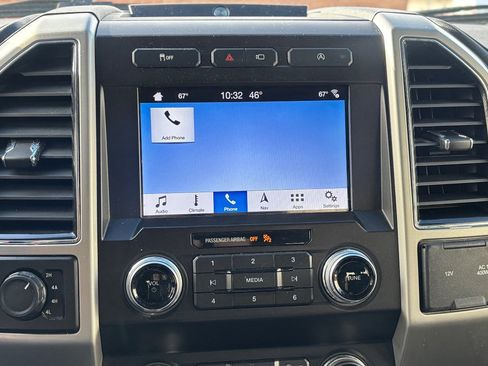 Certified 2019 Ford F150 Lariat w/ Equipment Group 502A Luxury image 43