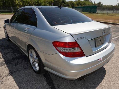 Used 2010 Mercedes-Benz C 350 Sport image 5
