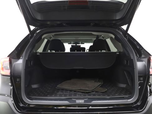 Used 2024 Subaru Outback Onyx Edition image 16