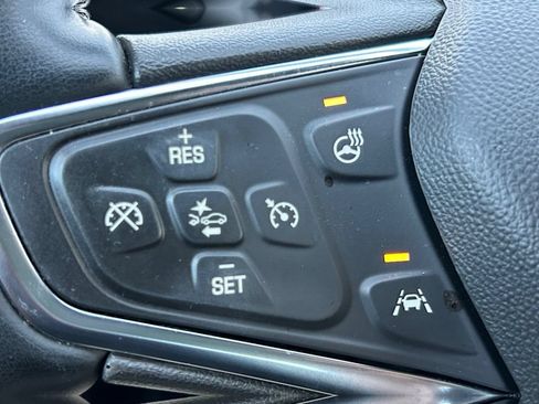 Used 2024 Chevrolet Malibu LT FWD image 19