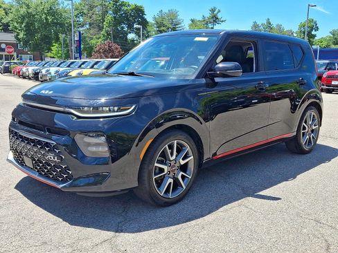 Used 2022 Kia Soul Turbo FWD image 3