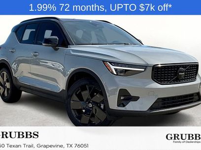 New 2026 Volvo XC40 B5 Ultra w/ Protection Package Premier