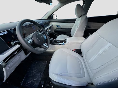 New 2026 Hyundai Tucson SEL image 14