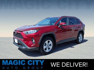 Used 2021 Toyota RAV4 XLE w/ Convenience Package video 1