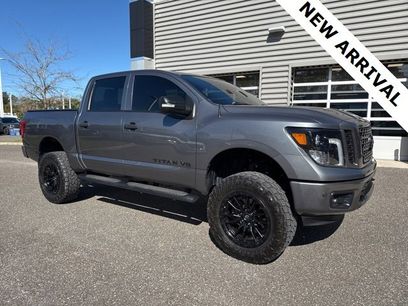 Used 2018 Nissan Titan SV w/ SV Convenience Package