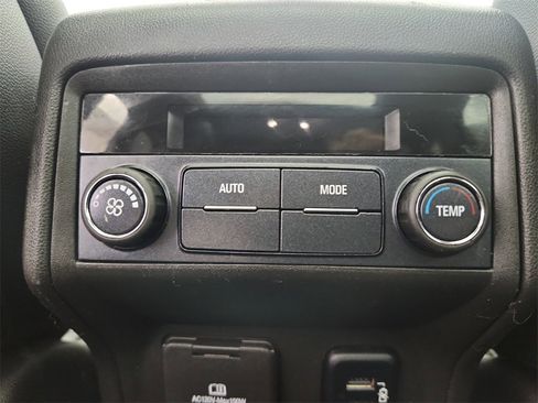 Used 2018 GMC Acadia SLT image 35