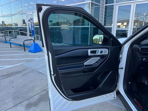 Used 2020 Ford Explorer ST w/ ST Street Pack AWD/4WD image 10