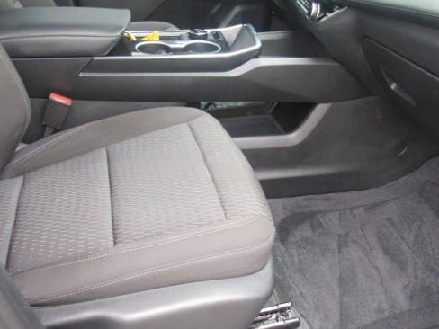 Used 2026 Chevrolet Equinox LT FWD image 14