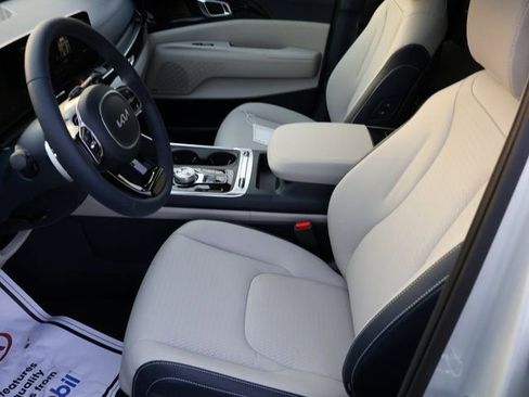 New 2026 Kia Carnival SX Prestige FWD image 40