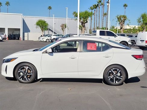 Certified 2024 Nissan Sentra SV image 2