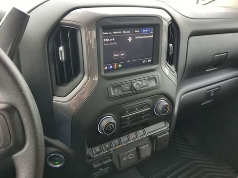 Used 2024 Chevrolet Silverado 2500 Custom w/ Custom Value Package image 24