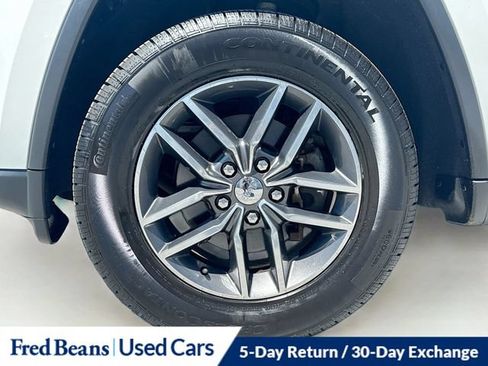 Used 2018 Jeep Grand Cherokee Limited AWD/4WD image 37