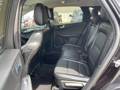 Used 2024 Ford Escape Platinum AWD/4WD image 14