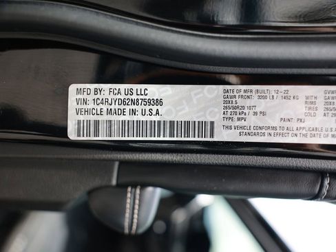 Used 2022 Jeep Grand Cherokee Overland AWD/4WD image 44