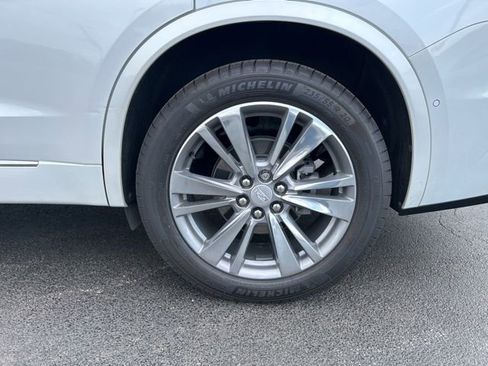 Used 2021 Cadillac XT6 Premium Luxury image 11