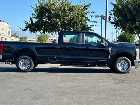 New 2026 Ford F250 XL w/ 360-Degree Camera Package image 3