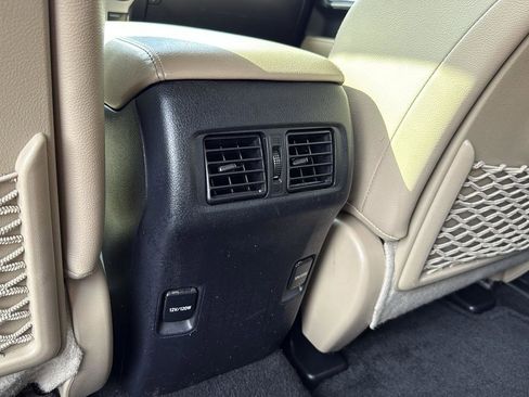 Used 2018 Toyota 4Runner Limited image 27