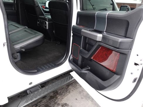 Used 2019 Ford F150 XLT w/ Equipment Group 302A Luxury image 29