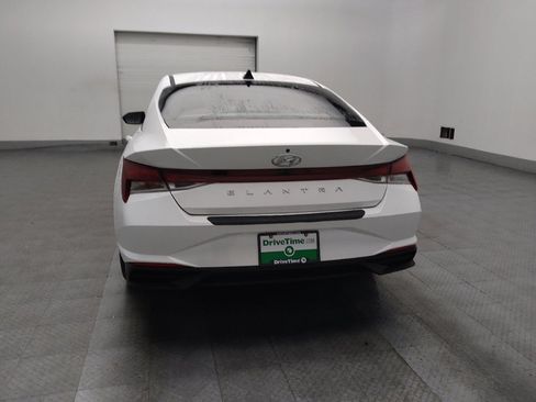 Used 2021 Hyundai Elantra SEL FWD image 6