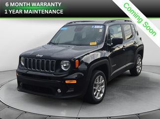 Used 2023 Jeep Renegade Latitude w/ Sun & Fun Group AWD/4WD video 1