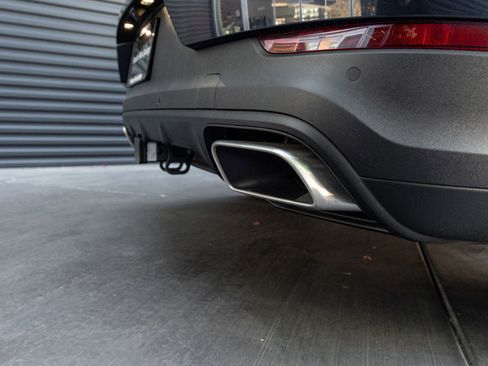 New 2026 Porsche Cayenne E-Hybrid Coupe image 31