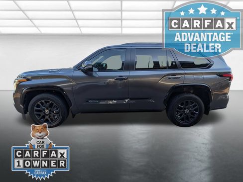 Used 2024 Toyota Sequoia Platinum AWD/4WD image 28