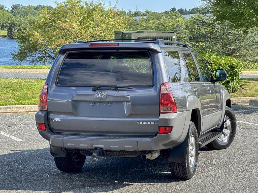 Used 2003 Toyota 4Runner SR5 w/ 4Runner Convenience Pkg AWD/4WD image 15