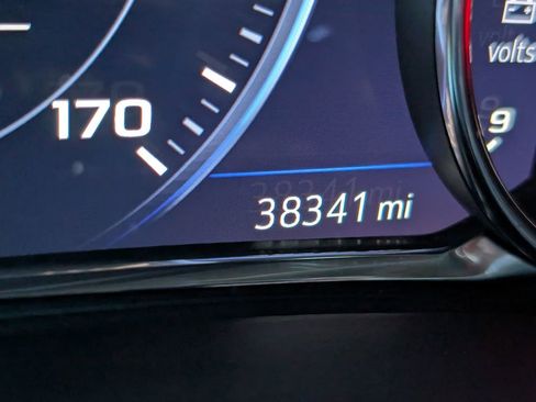 Used 2023 Chevrolet Blazer Premier image 34