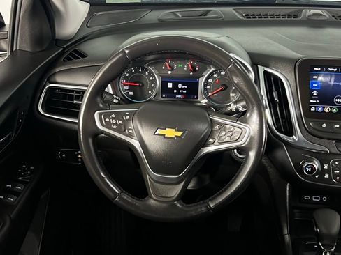 Used 2022 Chevrolet Equinox LT image 34
