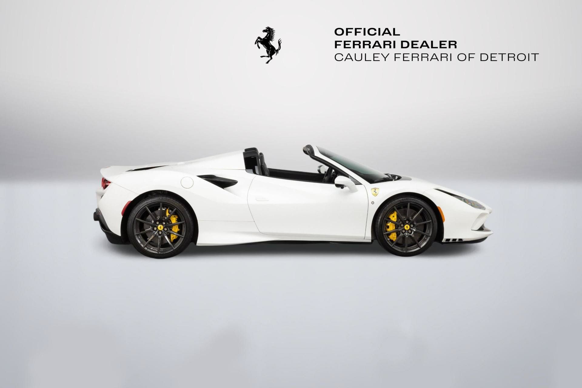 Certified 2022 Ferrari F8 Tributo RWD image 9
