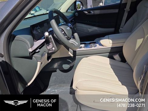 New 2026 Genesis GV80 2.5T Select image 13