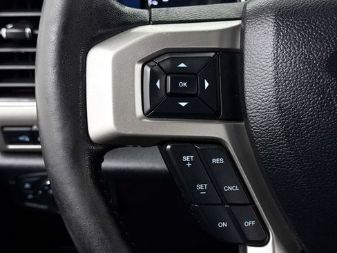 Used 2020 Ford F250 Lariat AWD/4WD image 34