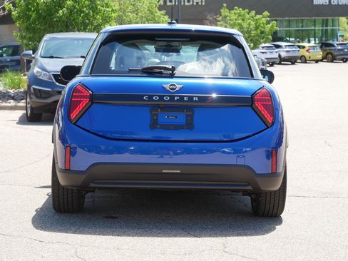 Used 2025 MINI Cooper S FWD image 7